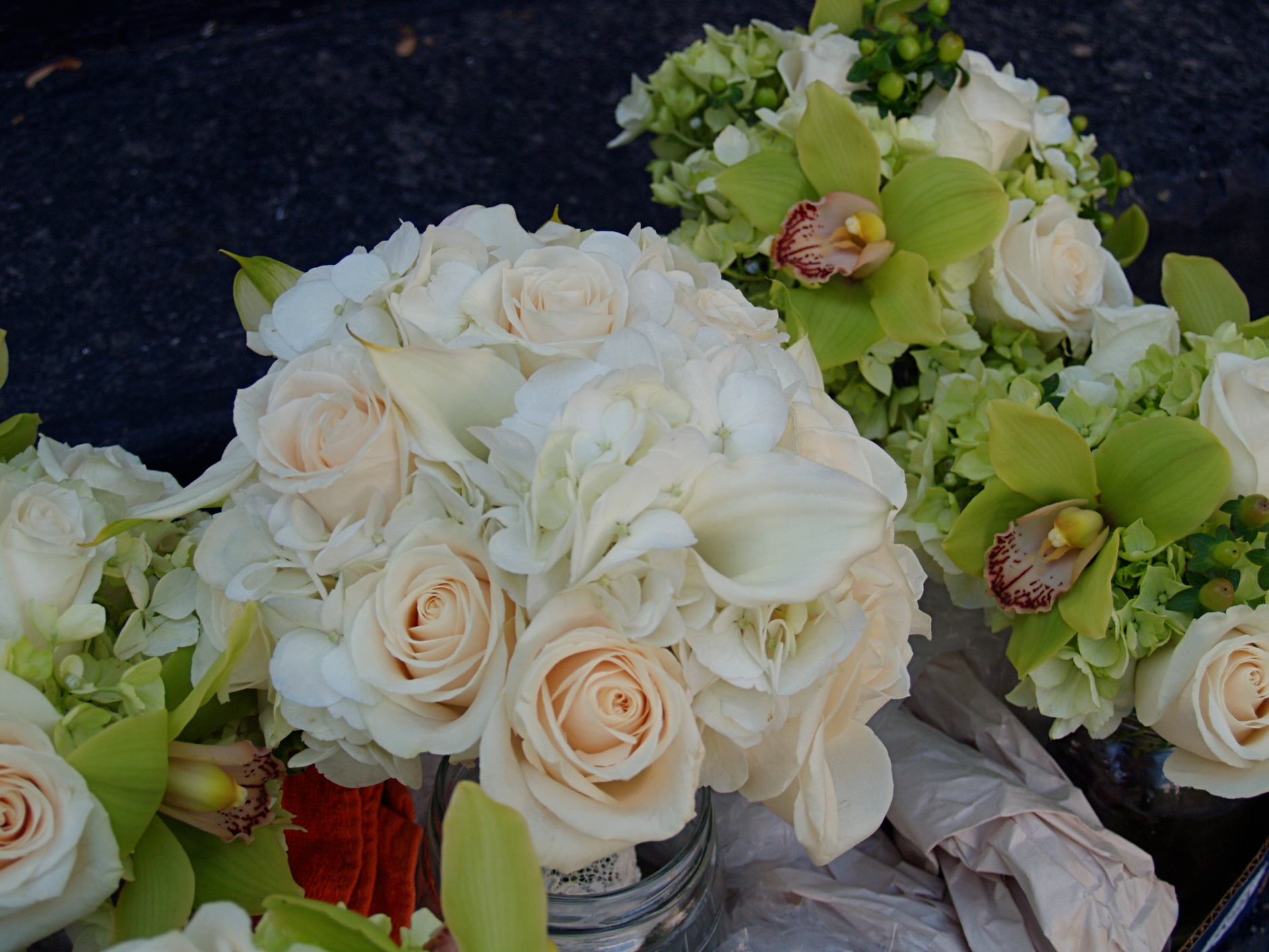 Wedding flowers with roses and hydrangeas